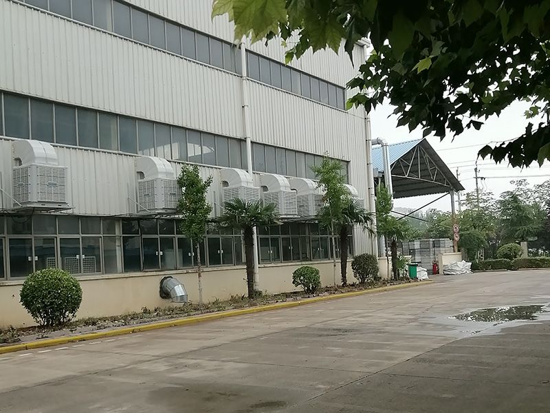 工廠車間降溫通風設(shè)備的搭配方法